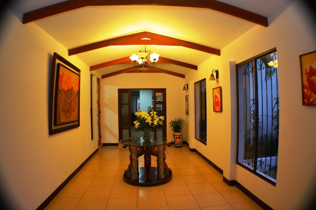 Hotel Angel Azul Managua Exteriör bild