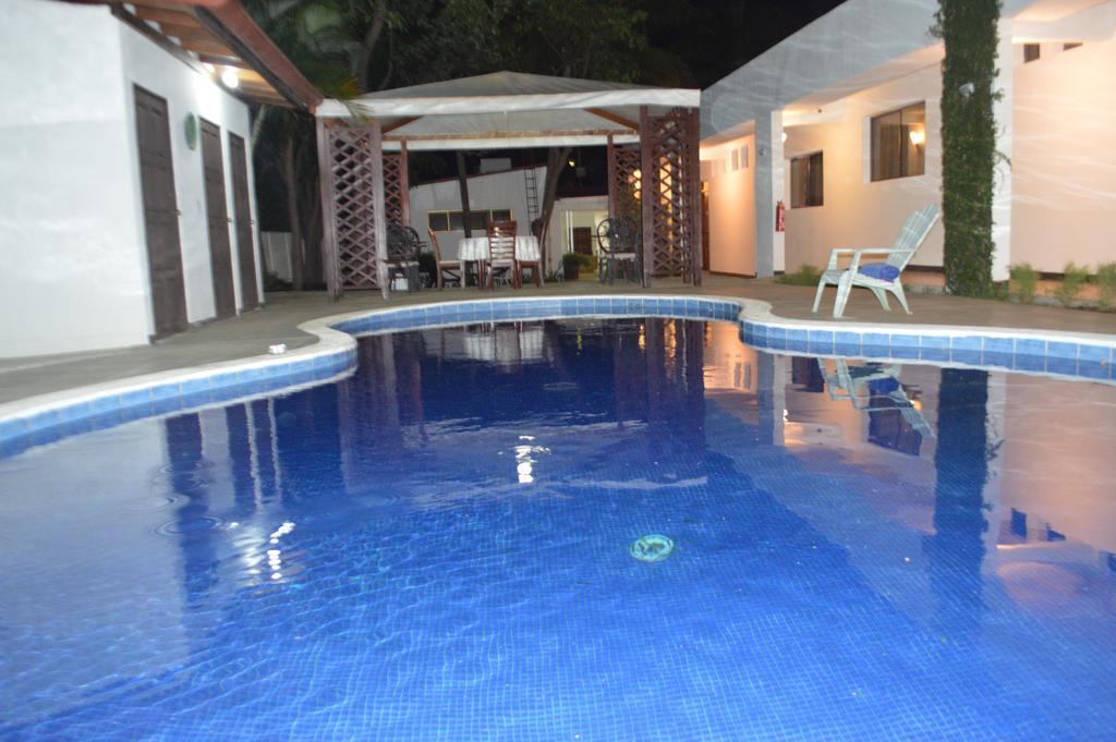 Hotel Angel Azul Managua Exteriör bild