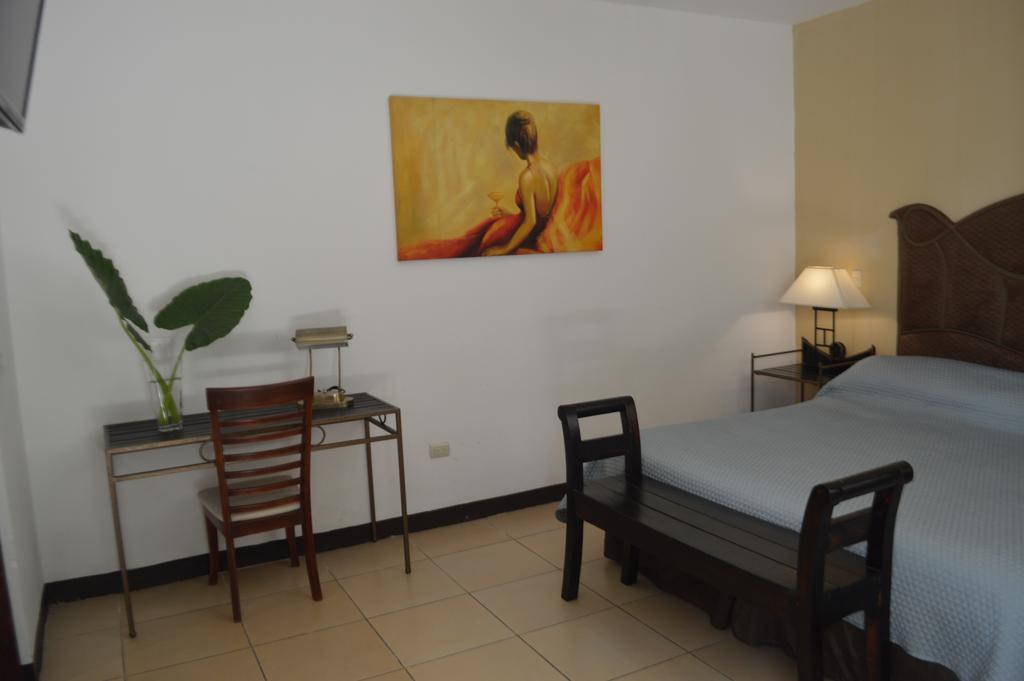 Hotel Angel Azul Managua Exteriör bild