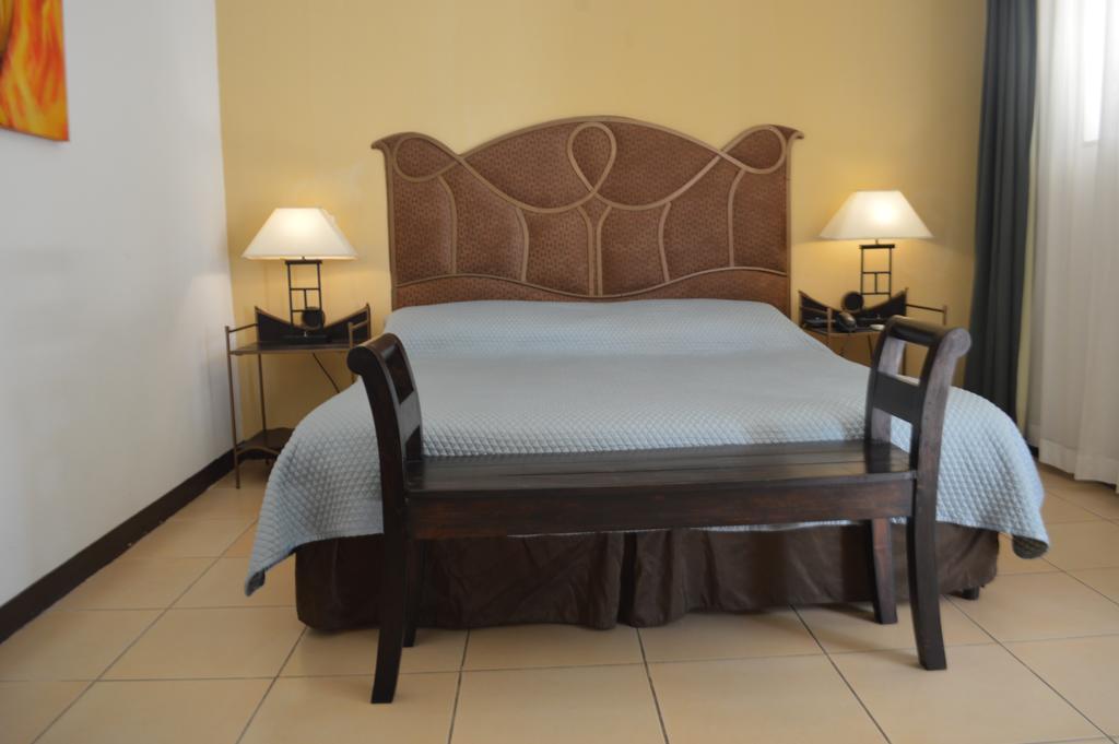 Hotel Angel Azul Managua Exteriör bild