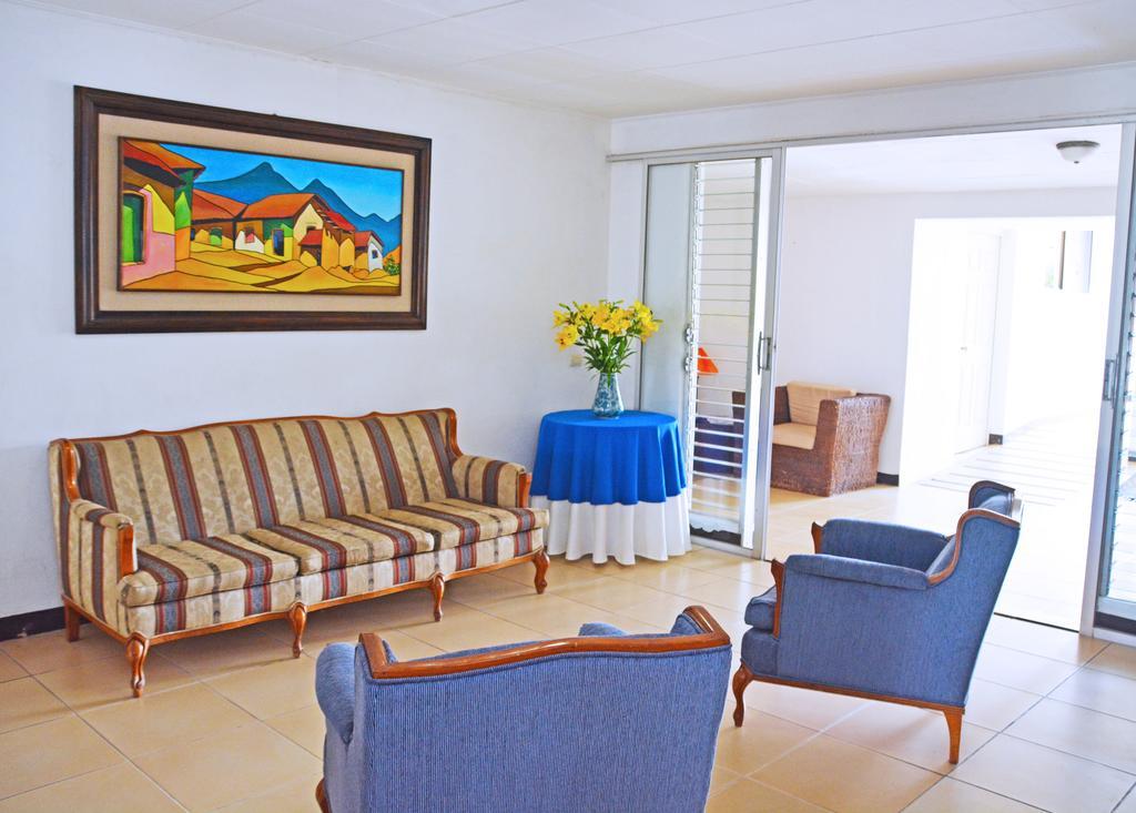 Hotel Angel Azul Managua Exteriör bild