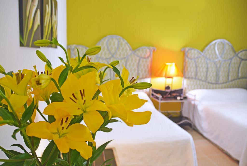 Hotel Angel Azul Managua Exteriör bild